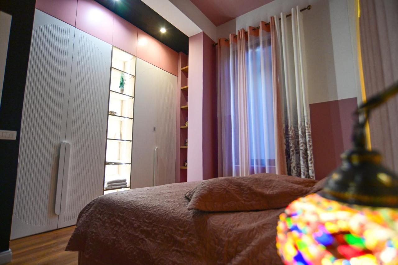 Stylish Two Bedroom House With Private Pool Tirana Extérieur photo